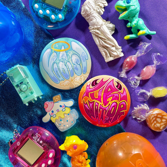 YAOIST/YURINATOR round badge pins